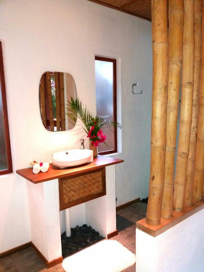 Valerie Lodge San Vicente  Exteriör bild